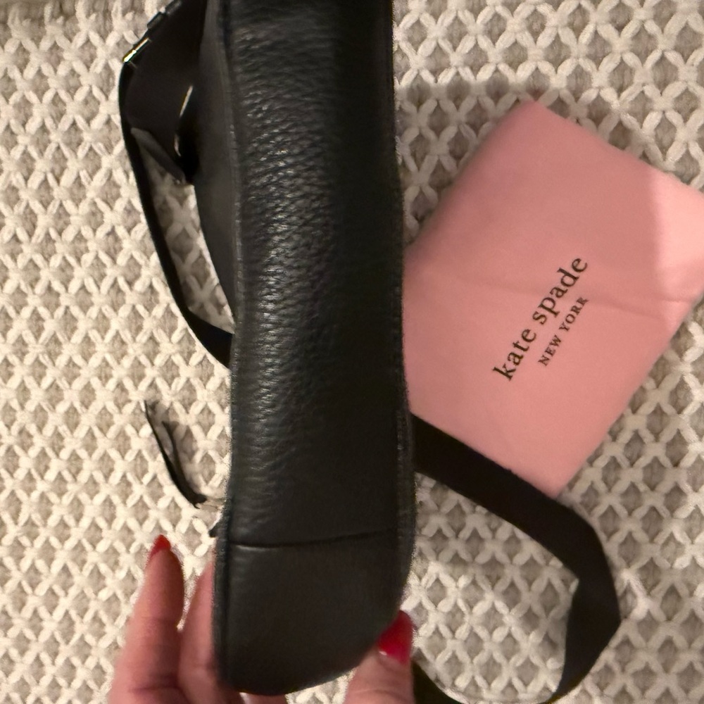 Kate Spade - Picture 5 of 7